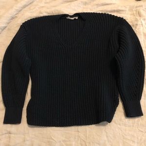 Everlane Navy cropped v-neck sweater medium